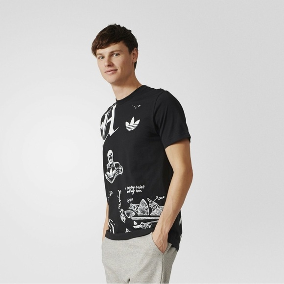 Adidas Originals Sketchbook Off Placement Trefoil Black T shirt Size Medium - Picture 11 of 11